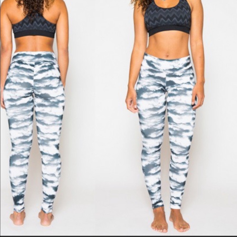 Inyo Cloud Yoga Pant Scrunch Butt Booty Lifting M